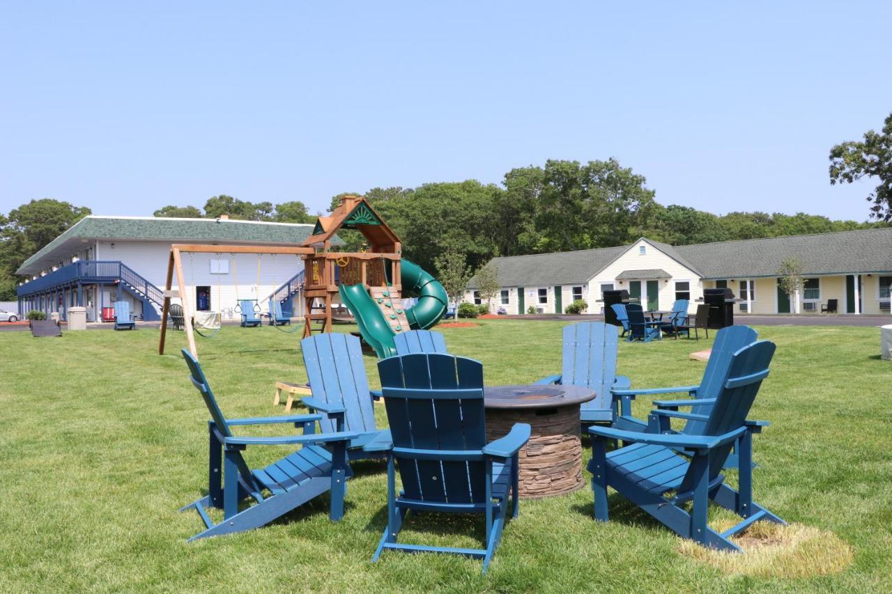 ווסט יארמאות' Sunbird Cape Cod Resort מראה חיצוני תמונה