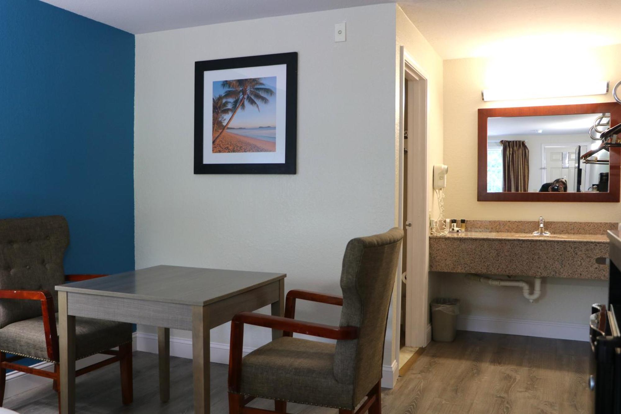ווסט יארמאות' Sunbird Cape Cod Resort מראה חיצוני תמונה